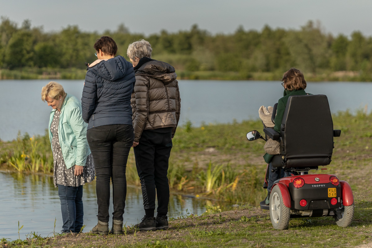 Workshop door coach voor eigenwaarde rust en kracht Genietend wandelen